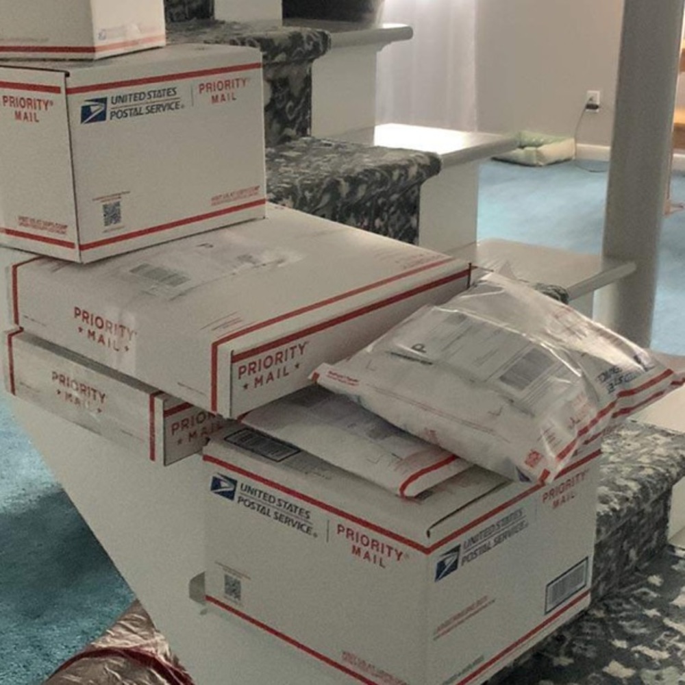 $10 Mystery Box Resellers Grab Bag Sale Clearance - Picture 7 of 8